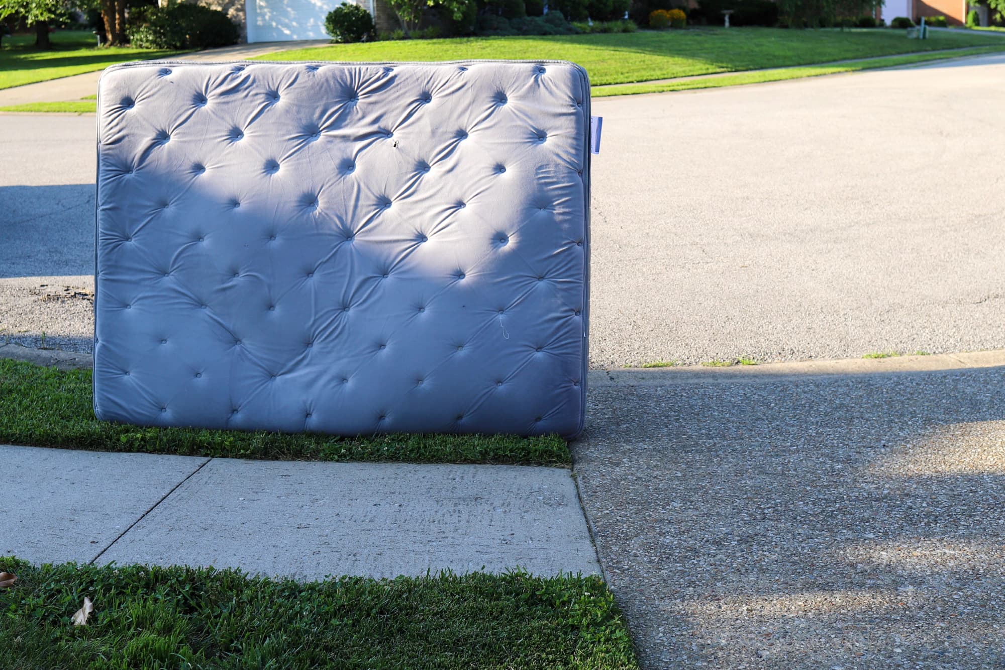 The Dangers of Buying a Used Mattress