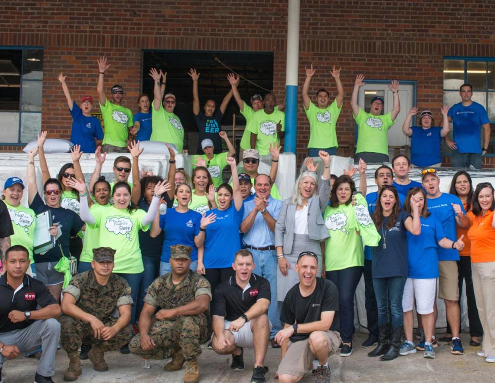 Texas Mattress Makers a better night's sleep bed distribution group photo